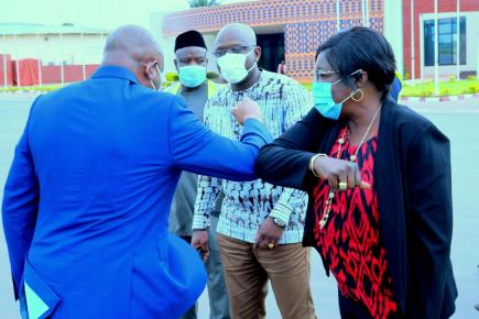 Delivery of medical goods and equipment for response to Covid-19 to H.E. Minister of Health of Burkina Faso